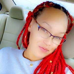 Meet your Posher, Daniella